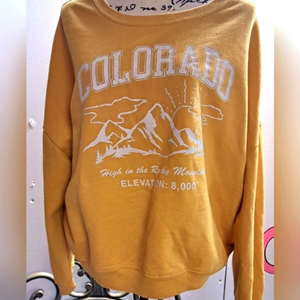 Cropped Colorado crewneck sweatshirt